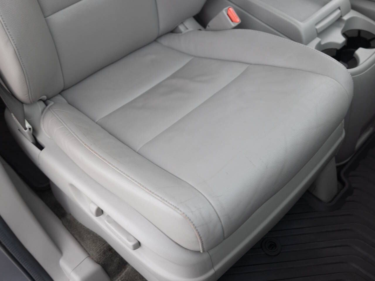 Used Car 2014 Honda Odyssey  Ex L 4dr Mini Van For Sale Under $12,000 In Coal City, Illinois