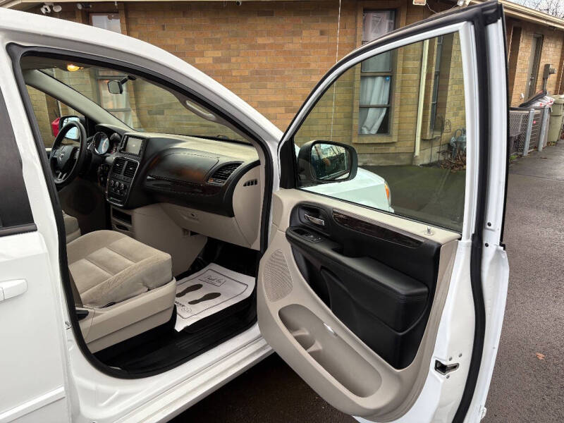 2017 Dodge Grand Caravan SE Plus