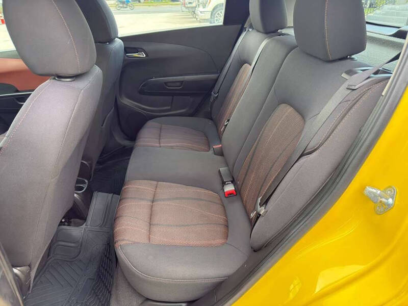 2015 Chevrolet Sonic LT Auto