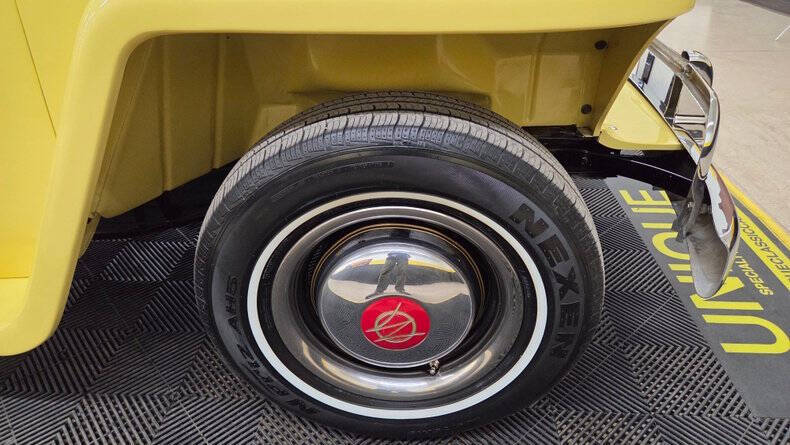 1949 Willys Jeepster