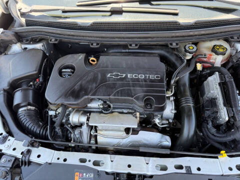 2017 Chevrolet Cruze LT Auto