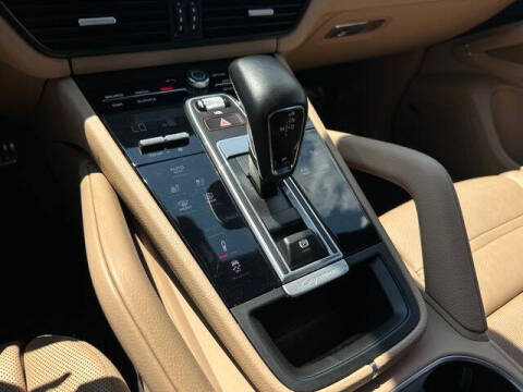 2022 Porsche Cayenne
