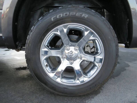 2017 RAM 1500 Laramie