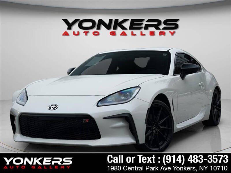 2023 Toyota GR86 Premium