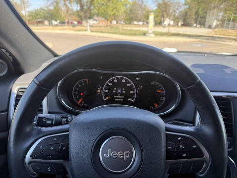 2018 Jeep Grand Cherokee Laredo E