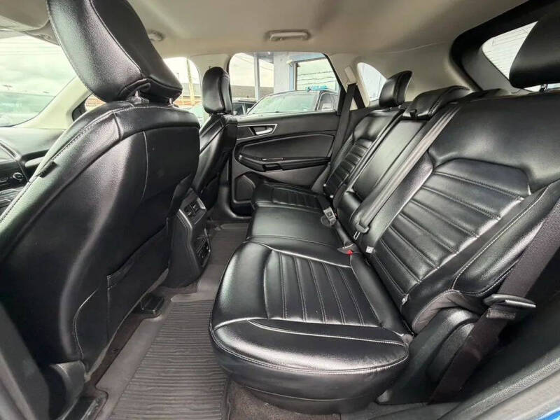 2020 Ford Edge