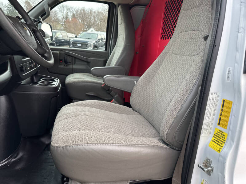 2020 Chevrolet Express 2500