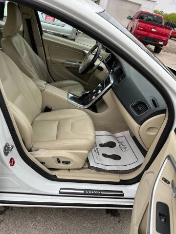 2015 Volvo S60 T5 Drive-E Premier