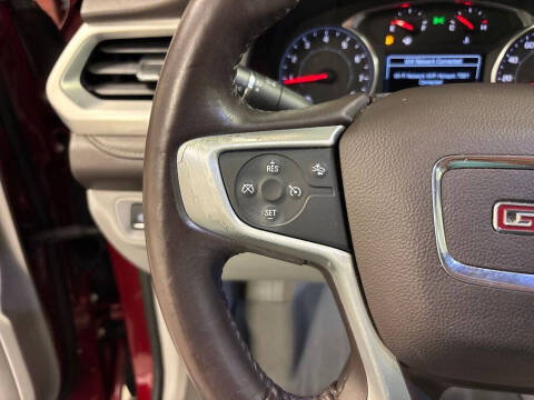 2017 GMC Acadia SLT-2