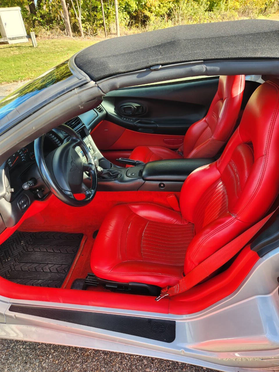 Lt. Gray 2000 Chevrolet Corvette Base Convertible 2dr Convertible 3