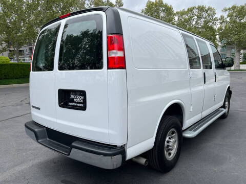 2024 Chevrolet Express 2500