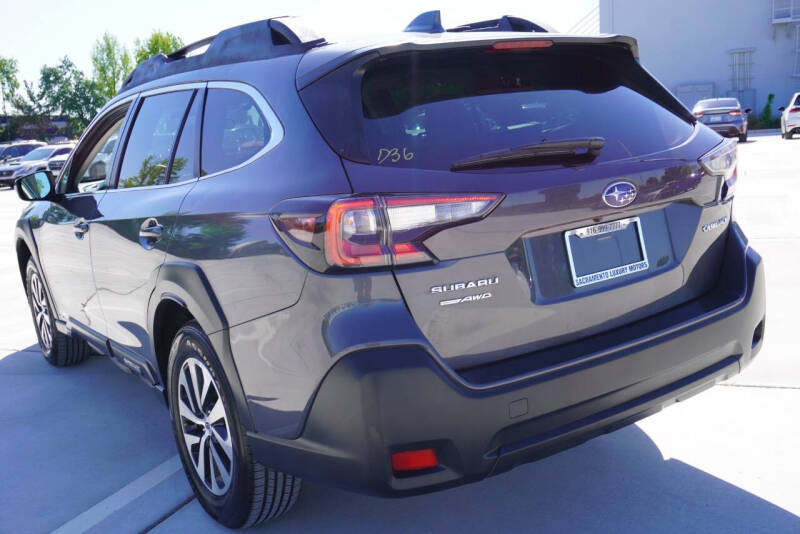 2023 Subaru Outback Premium