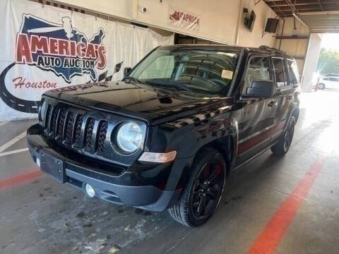 2015 Jeep Patriot for sale at FREDY USED CAR SALES in Houston TX