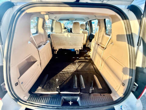 2016 Dodge Grand Caravan American Value Package