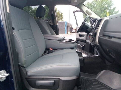 2017 RAM 1500 SLT