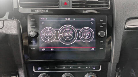 2018 Volkswagen Golf GTI SE