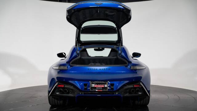2023 Aston Martin Vantage