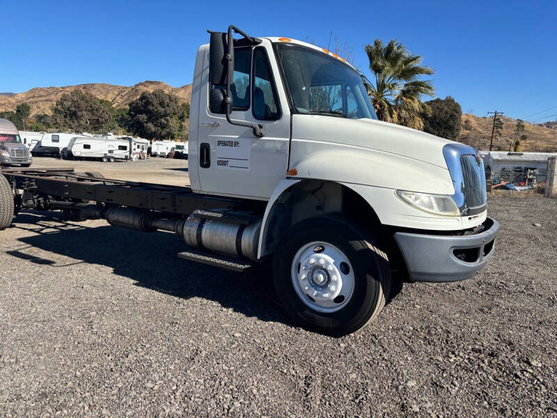 2015 International 26’ CDL Cab Chassis