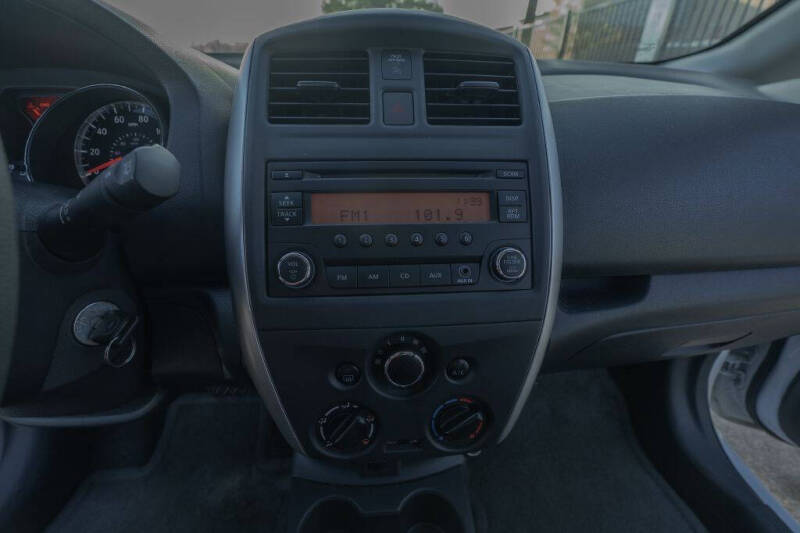 2017 Nissan Versa Note S Plus