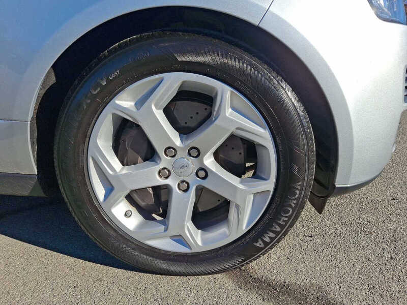 2017 Land Rover Range Rover HSE