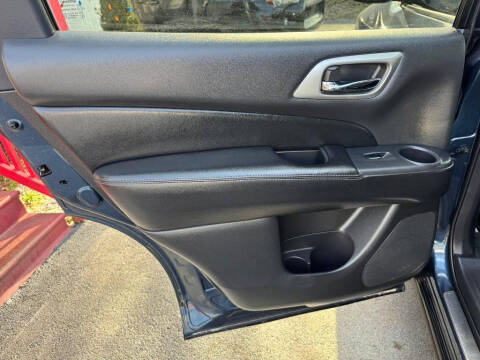 2014 Nissan Pathfinder Platinum