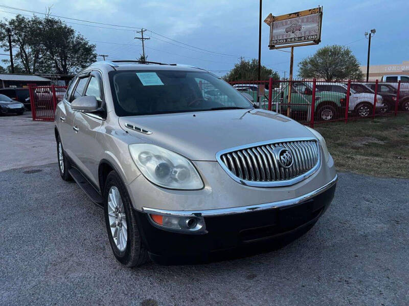 2009 Buick Enclave for sale at WALESTER AUTO SALES in Hidalgo TX