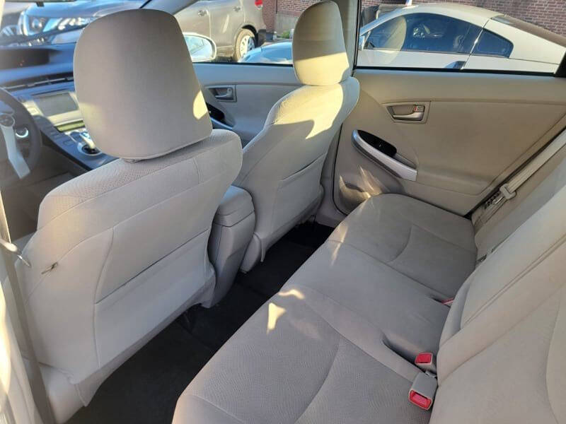 2014 Toyota Prius Five