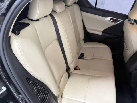 2015 Lexus CT 200h