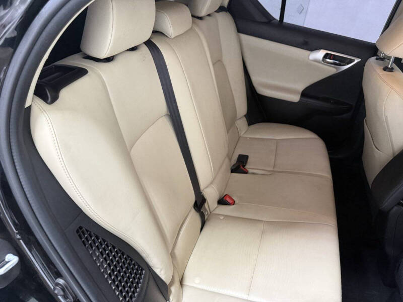 2015 Lexus CT 200h