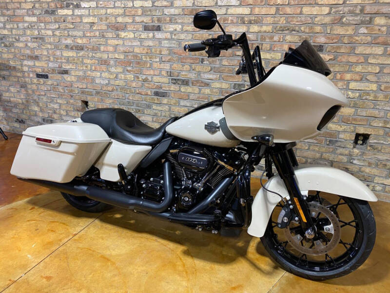 2022 Harley-Davidson Road Glide® Special