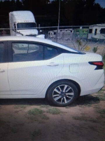 2023 Nissan Versa SV