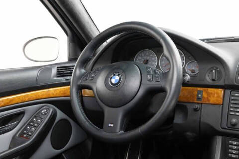 2001 BMW M5