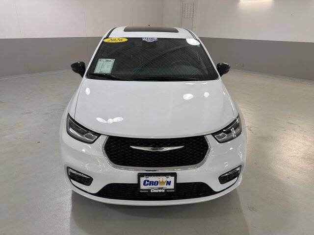 2026 Chrysler Pacifica Limited