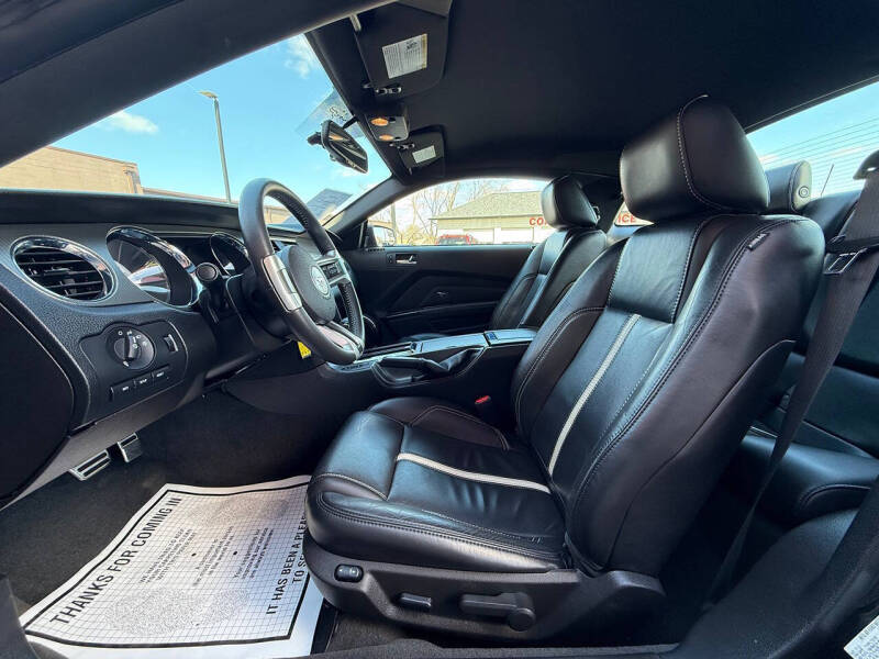 2011 Ford Mustang GT Premium