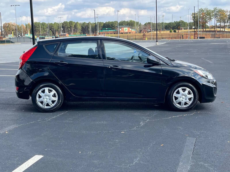 2013 Hyundai Accent GS