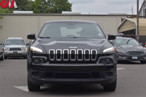 2016 Jeep Cherokee Sport