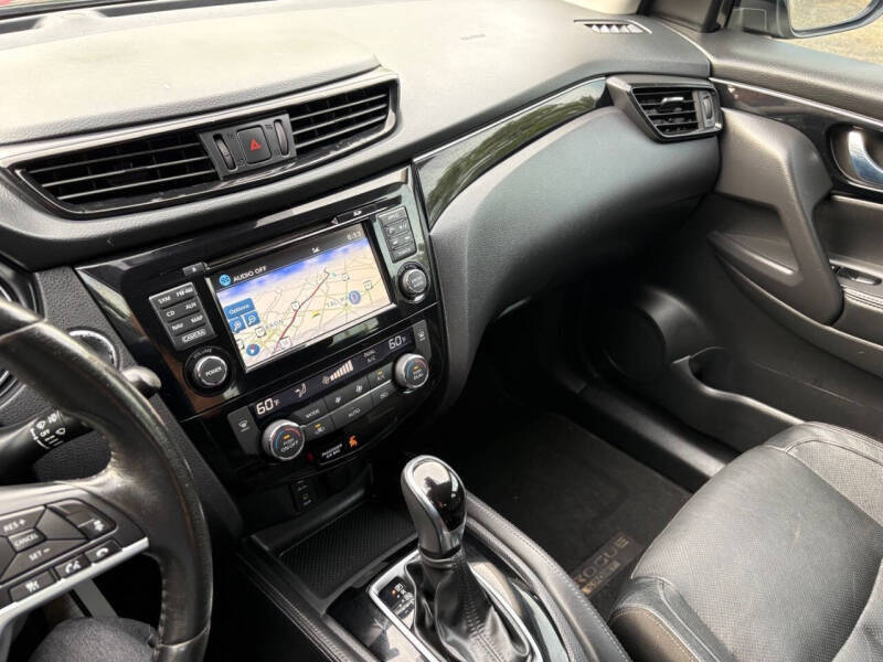 2017 Nissan Rogue Sport SL