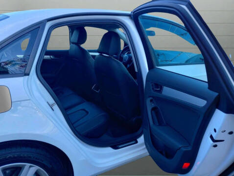 2010 Audi A4 2.0T quattro Premium