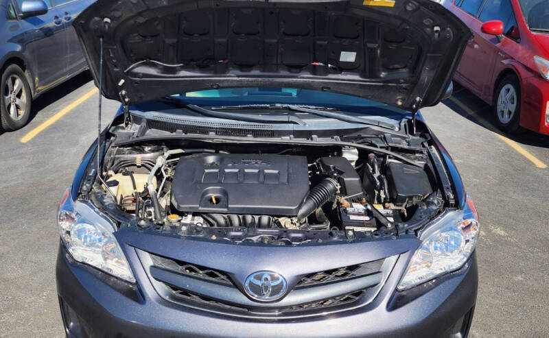 2012 Toyota Corolla LE