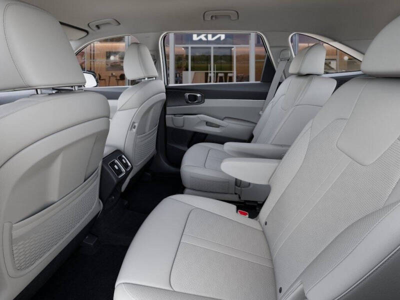 2025 Kia Sorento EX