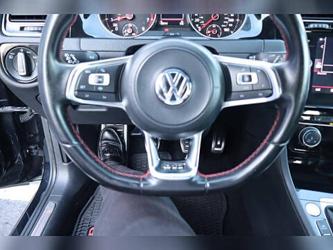 2020 Volkswagen Golf GTI Autobahn