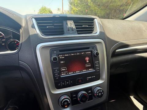 2015 GMC Acadia SLE-2