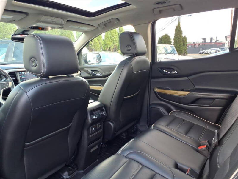 2019 GMC Acadia Denali
