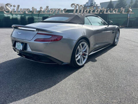 2016 Aston Martin Vanquish