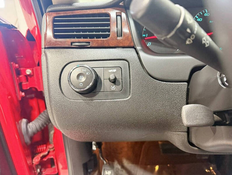 2011 Chevrolet Impala LT