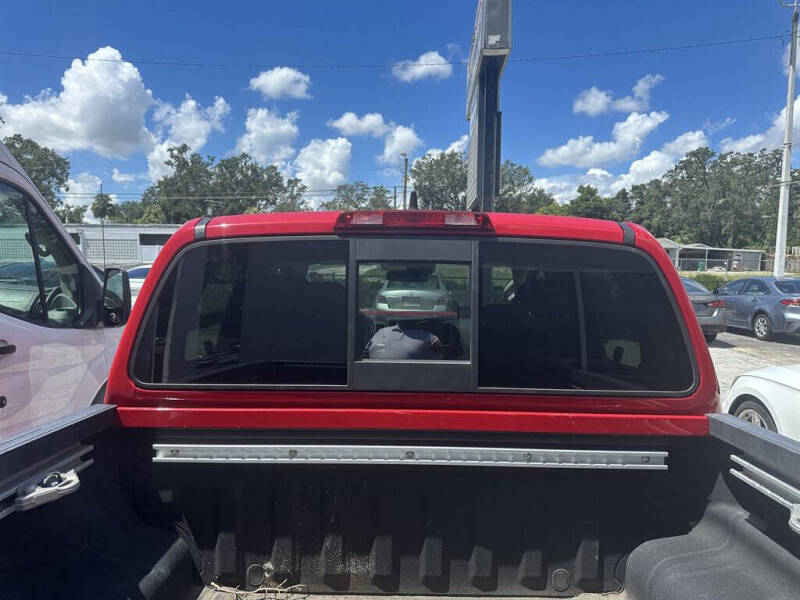 2022 Nissan Frontier SV