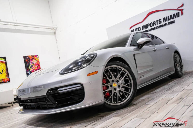 2019 Porsche Panamera GTS
