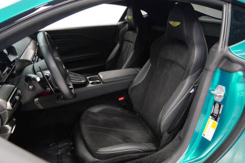 2025 Aston Martin Vantage