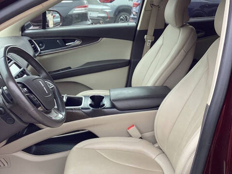 2019 Lincoln Nautilus Reserve