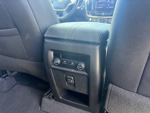 2020 Chevrolet Traverse LT Cloth